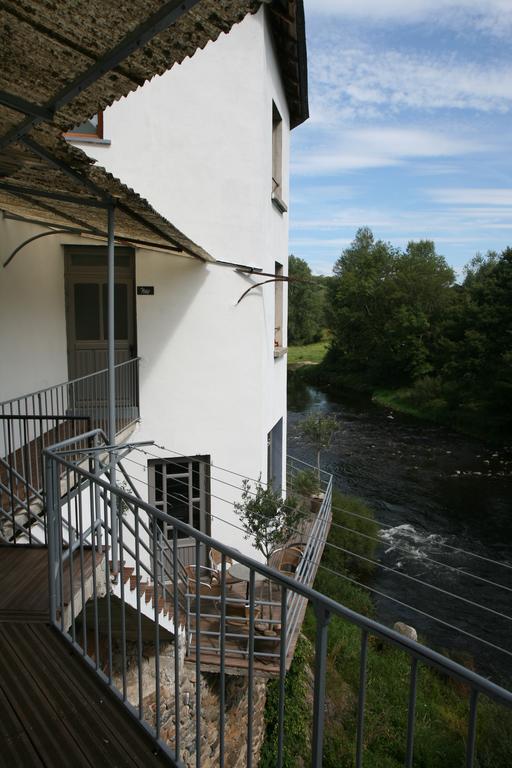 Hotel Restaurant Du Pecheur Lavoûte-Chilhac Eksteriør billede
